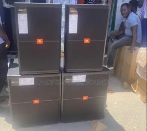 JBL Srx715 15-Inch High-Power Two-Way Loudspeakers