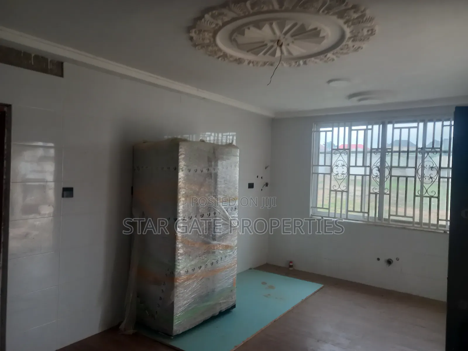 9bdrm House in Star Gate Properties, Kumasi Metropolitan for sale