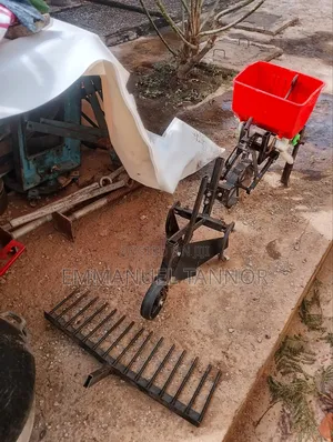 Crawler Power Tiller, Shell