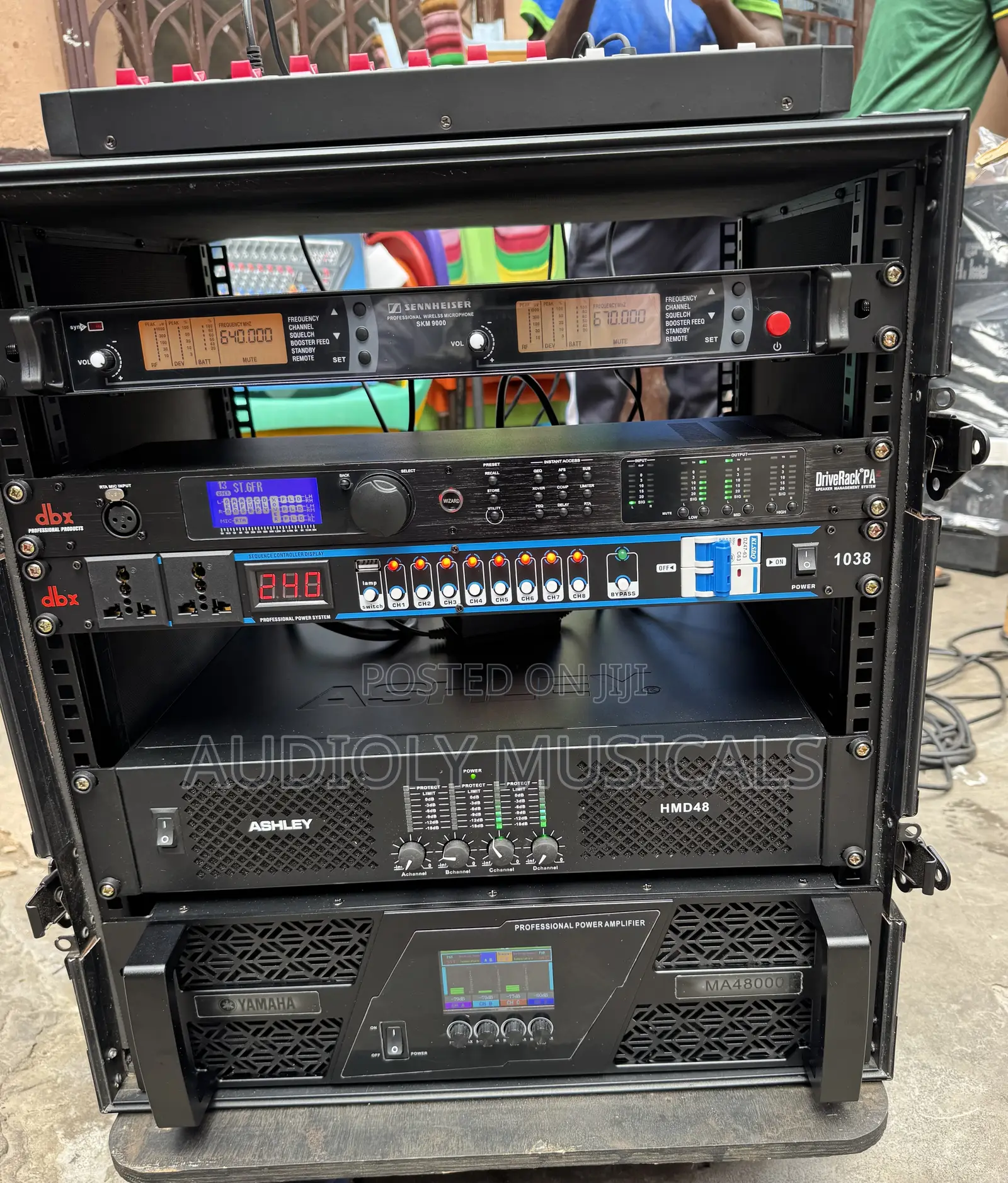 Full Set of Amplified Rack With Yamaha 4- Channel Amplifier, Ashly