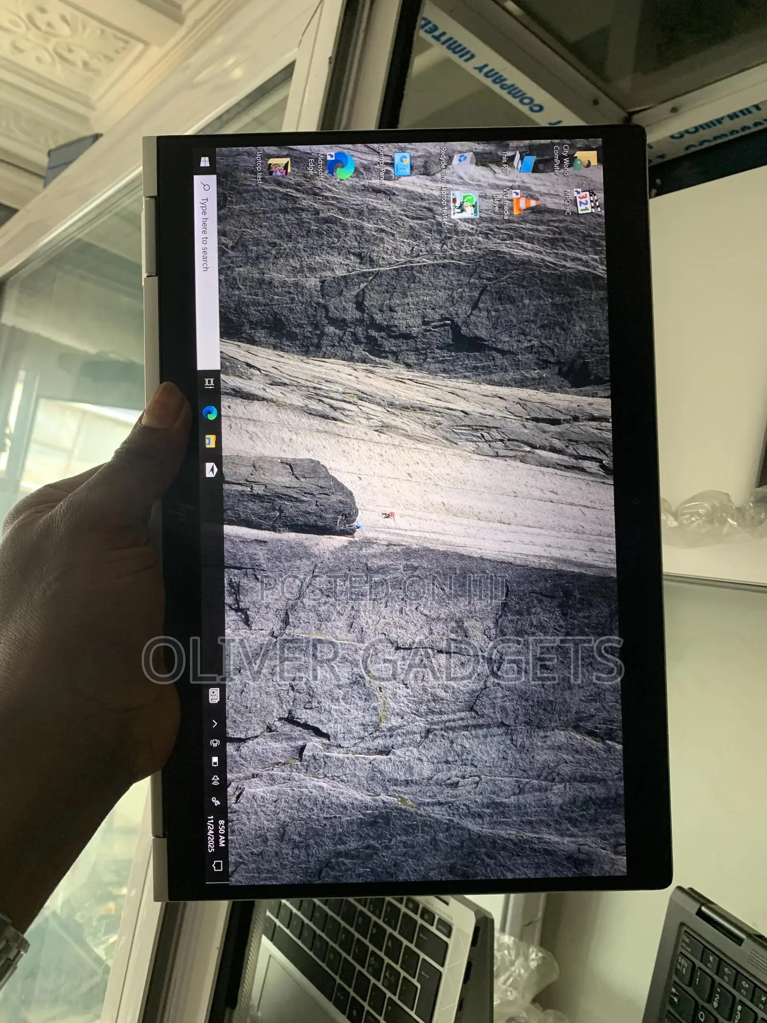 Laptop HP EliteBook x360 1030 G4 16GB Intel Core i5 SSD 256GB