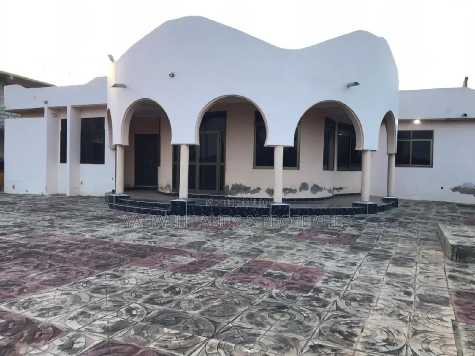 3bdrm House in Tema Metropolitan for rent