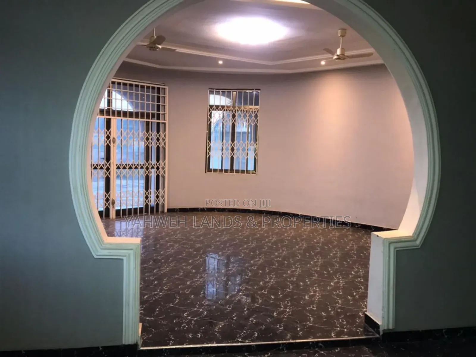 3bdrm House in Tema Metropolitan for rent