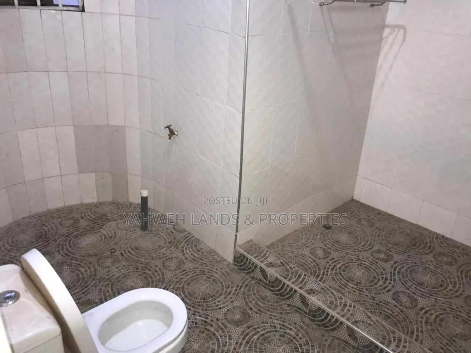 3bdrm House in Tema Metropolitan for rent