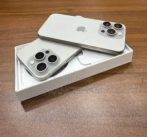 Apple iPhone 15 Pro Max 256 GB Silver