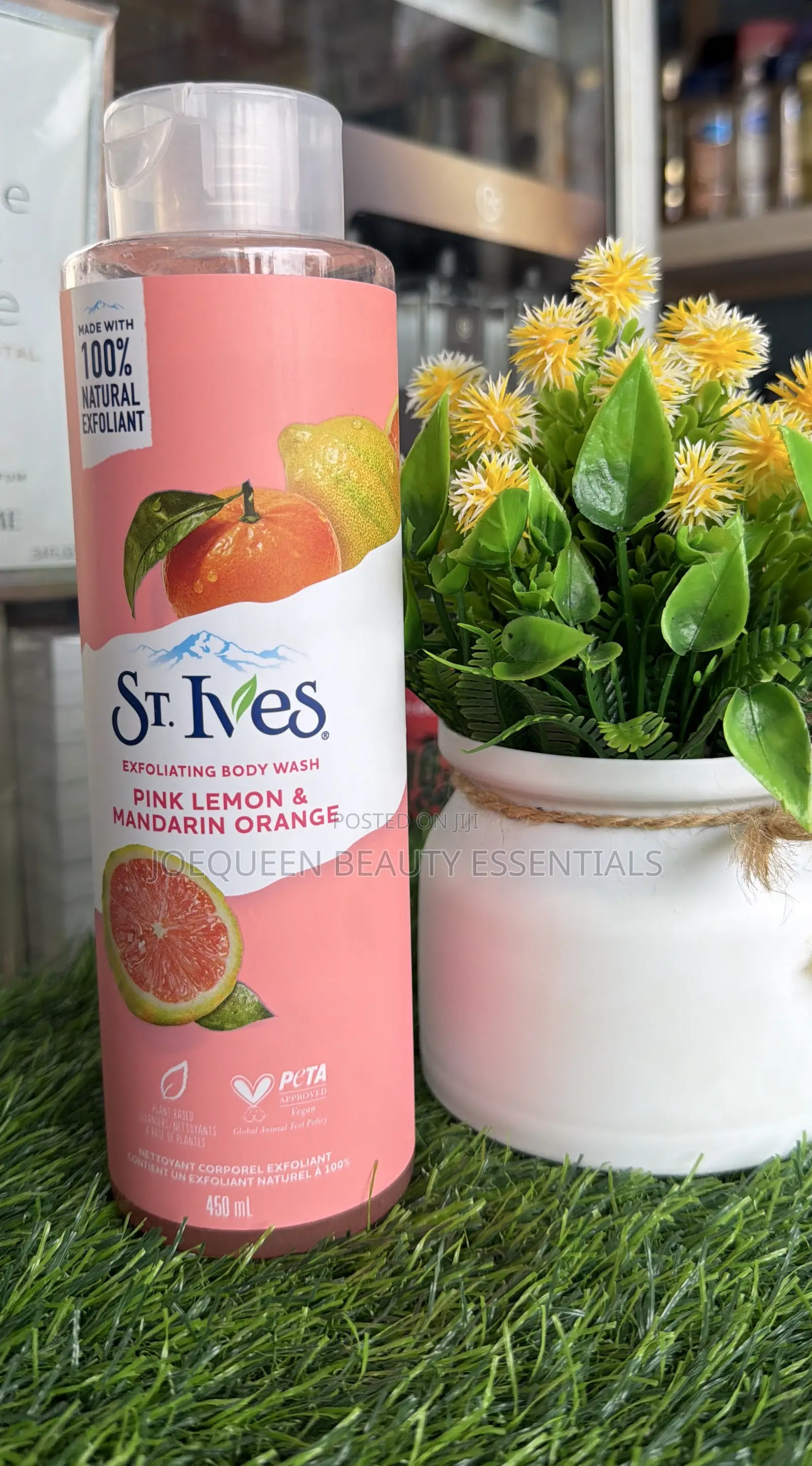 St Ives Body Wash 450ml