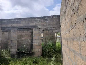 6bdrm House in Tech Appiadu Knust, Kumasi Metropolitan for sale