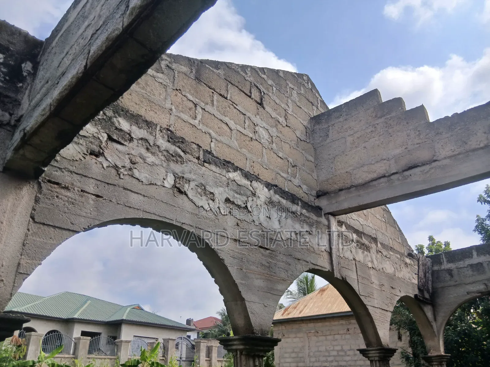 6bdrm House in Tech Appiadu Knust, Kumasi Metropolitan for sale