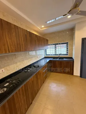 3bdrm House in Millions Properties, Ablekuma for sale