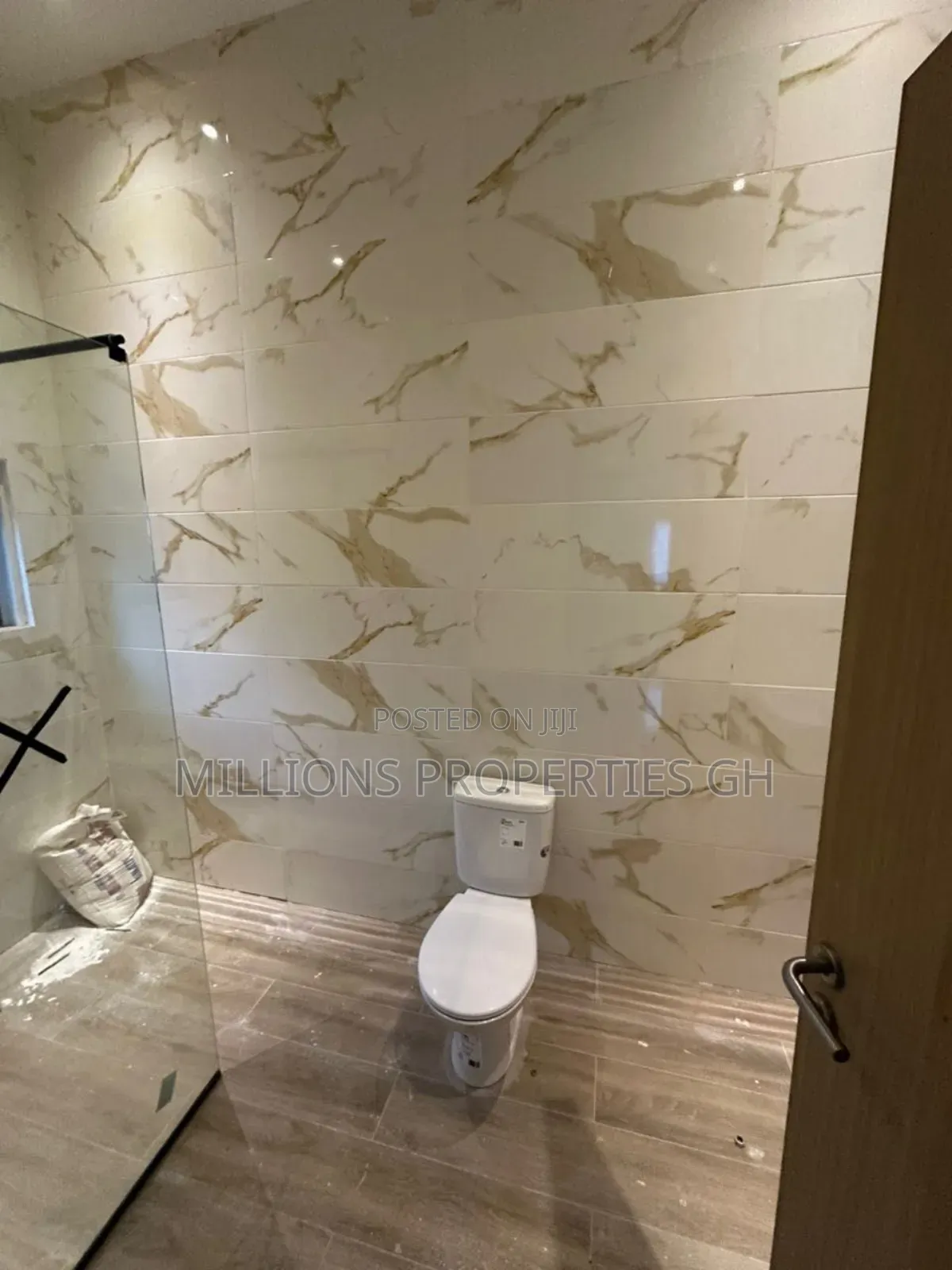 3bdrm House in Millions Properties, Oyarifa for sale