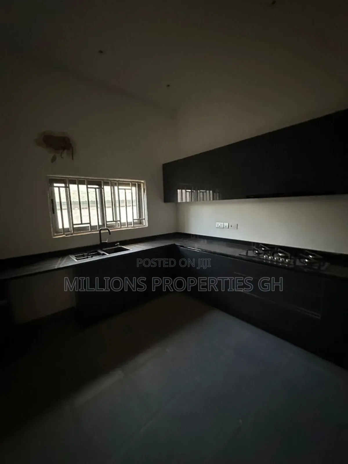 3bdrm House in Millions Properties, Oyarifa for sale