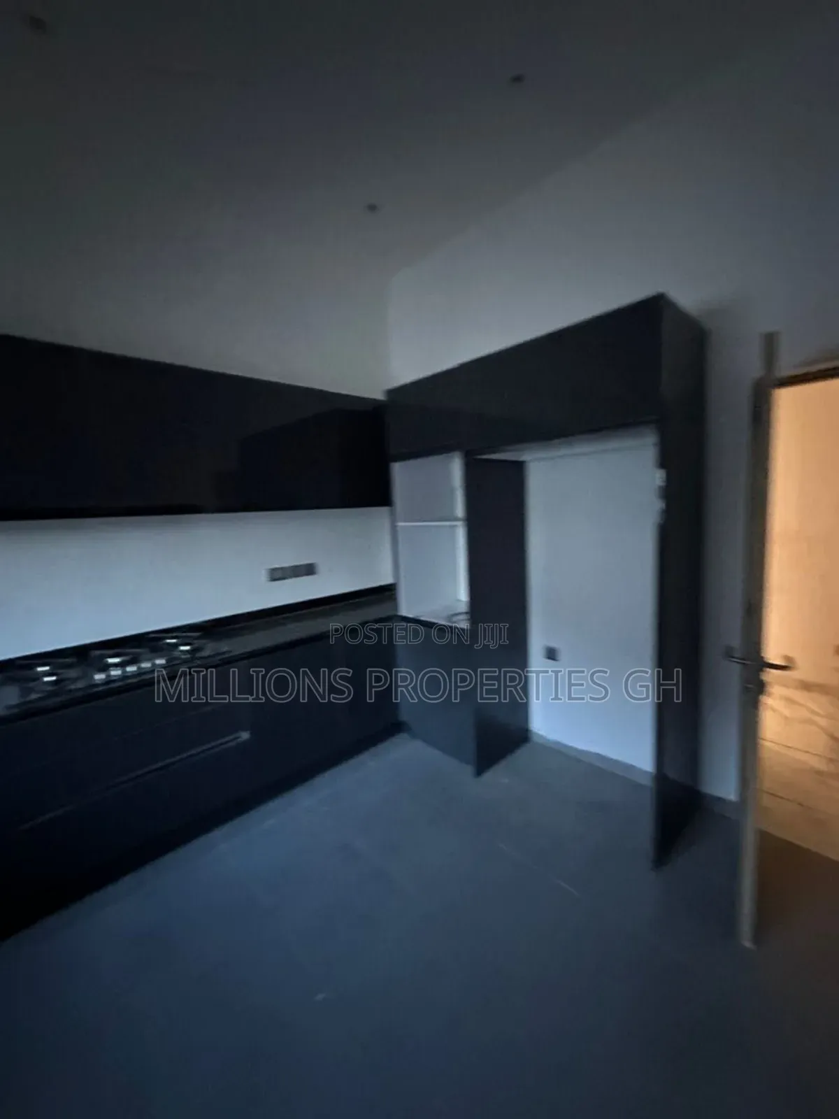 3bdrm House in Millions Properties, Oyarifa for sale