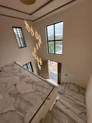 5bdrm House in Millions Properties, SSNIT Flats for sale