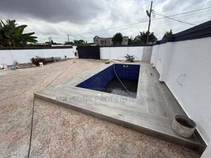 5bdrm House in Millions Properties, SSNIT Flats for sale