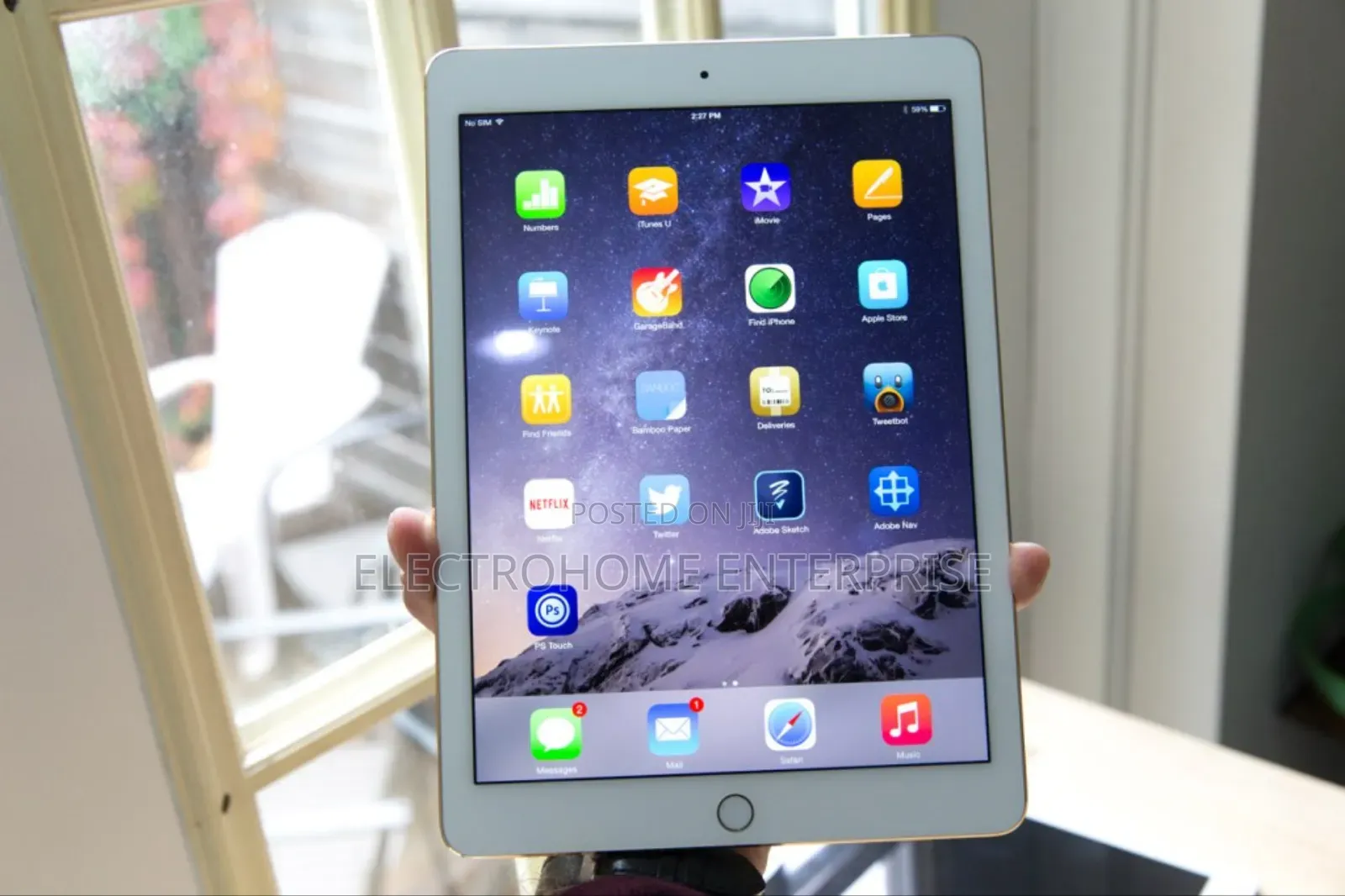 New Apple iPad Air 64 GB Gray