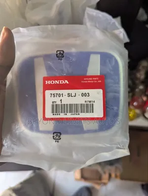 Honda Accord Cr-v CRV Pilot Hr-v Civic Crown/ Logo Glass Type