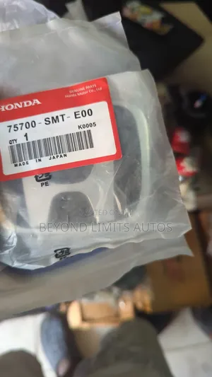Honda Accord Cr-v CRV Pilot Hr-v Civic Crown/ Logo Glass Type