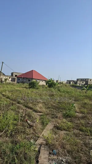 50 Plots at Tema Community 25