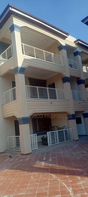 2bdrm Apartment in Kg.Franco Properties, Spintex for rent