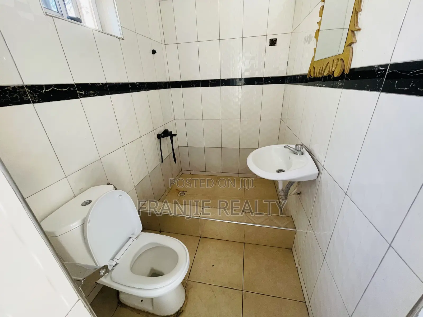 2bdrm Apartment in Franjie Realty, Weija for rent