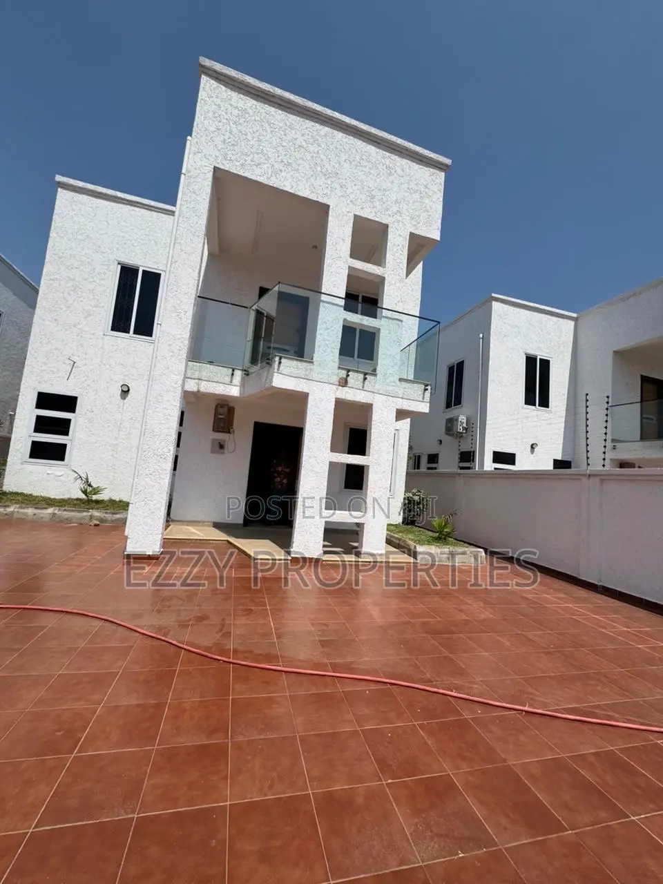 4bdrm Duplex in Adringanor- Ability, East Legon for rent