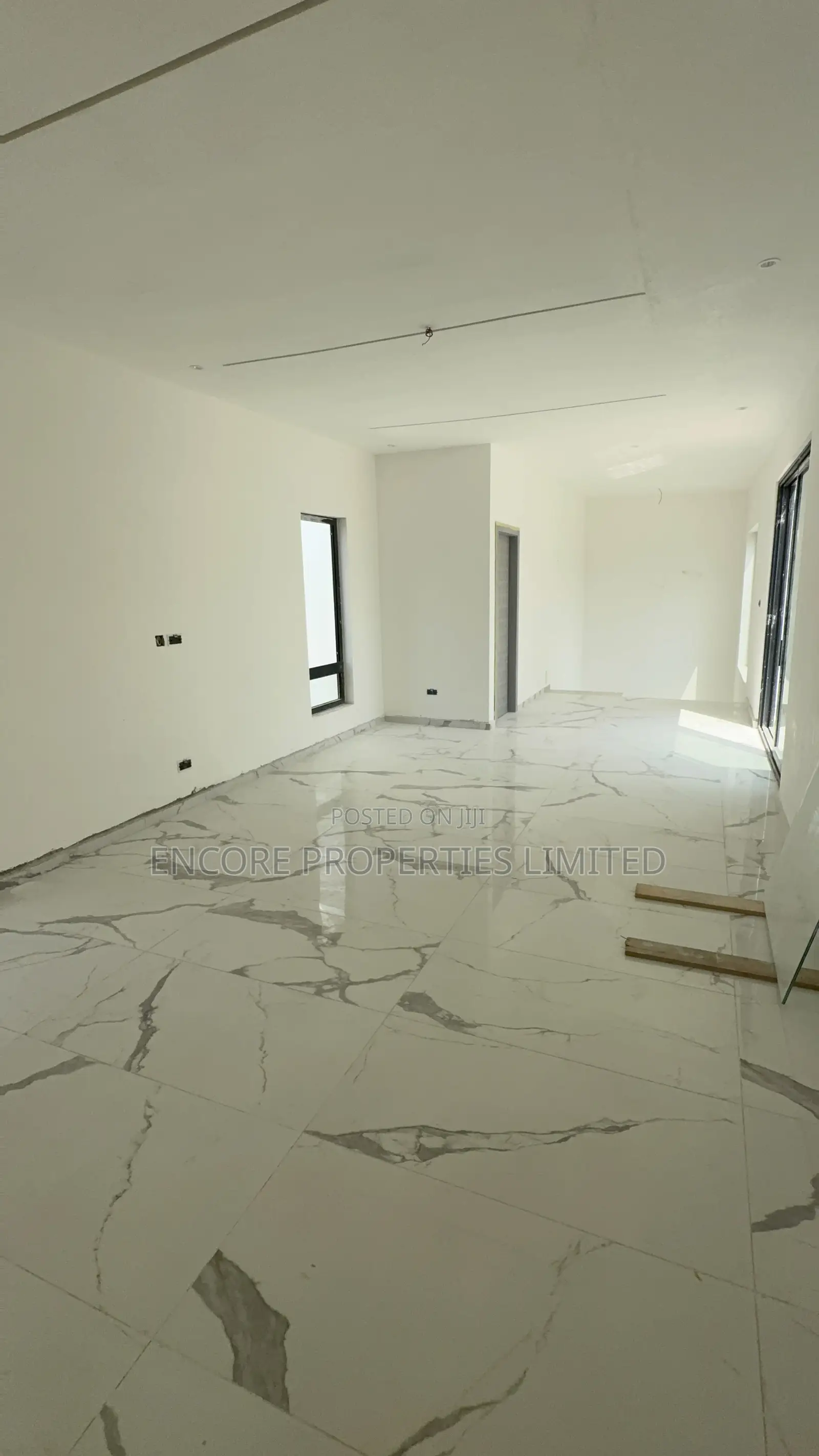 Furnished 5bdrm House in Encore Properties, Lake Side Estate for sale