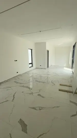 Furnished 5bdrm House in Encore Properties, Lake Side Estate for sale