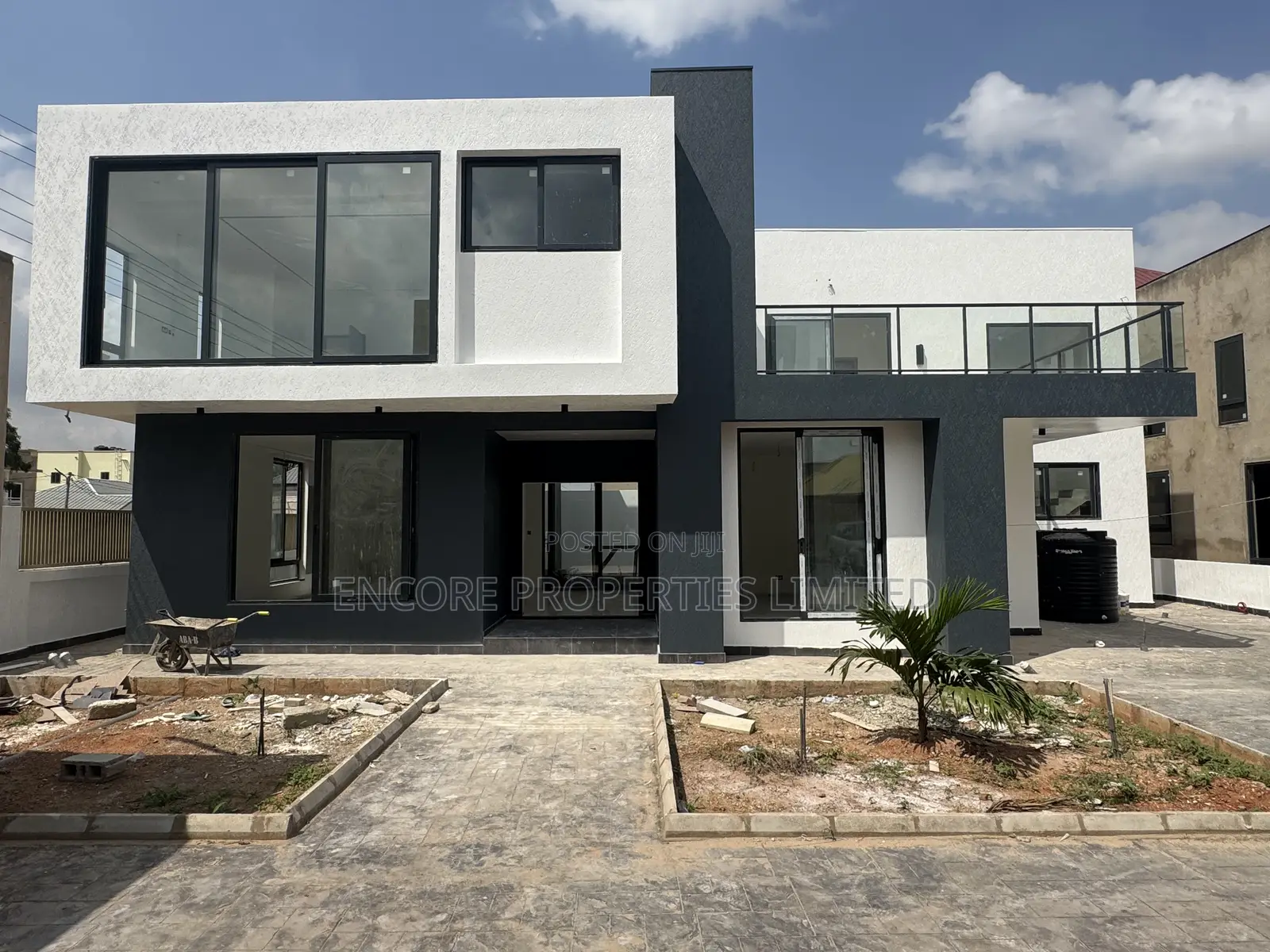Furnished 5bdrm House in Encore Properties, Lake Side Estate for sale