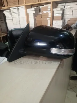 Toyota Highlander Mirror
