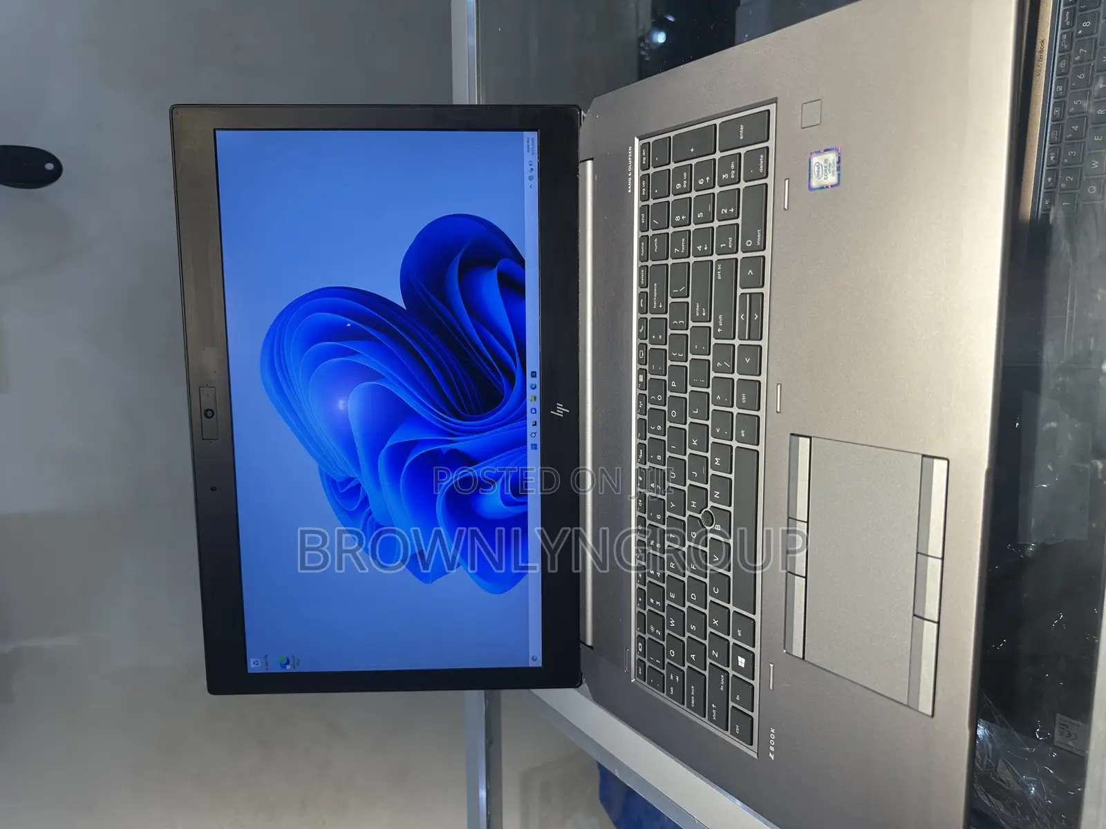 Laptop HP ZBook 17 G6 24GB Intel Core i5 SSHD (Hybrid) 256GB