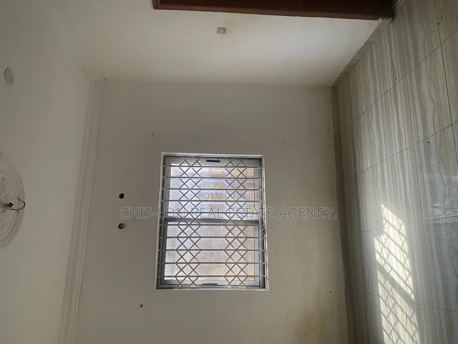 3bdrm House in Kasoa Obom Road, Ngleshie Amanfro for sale