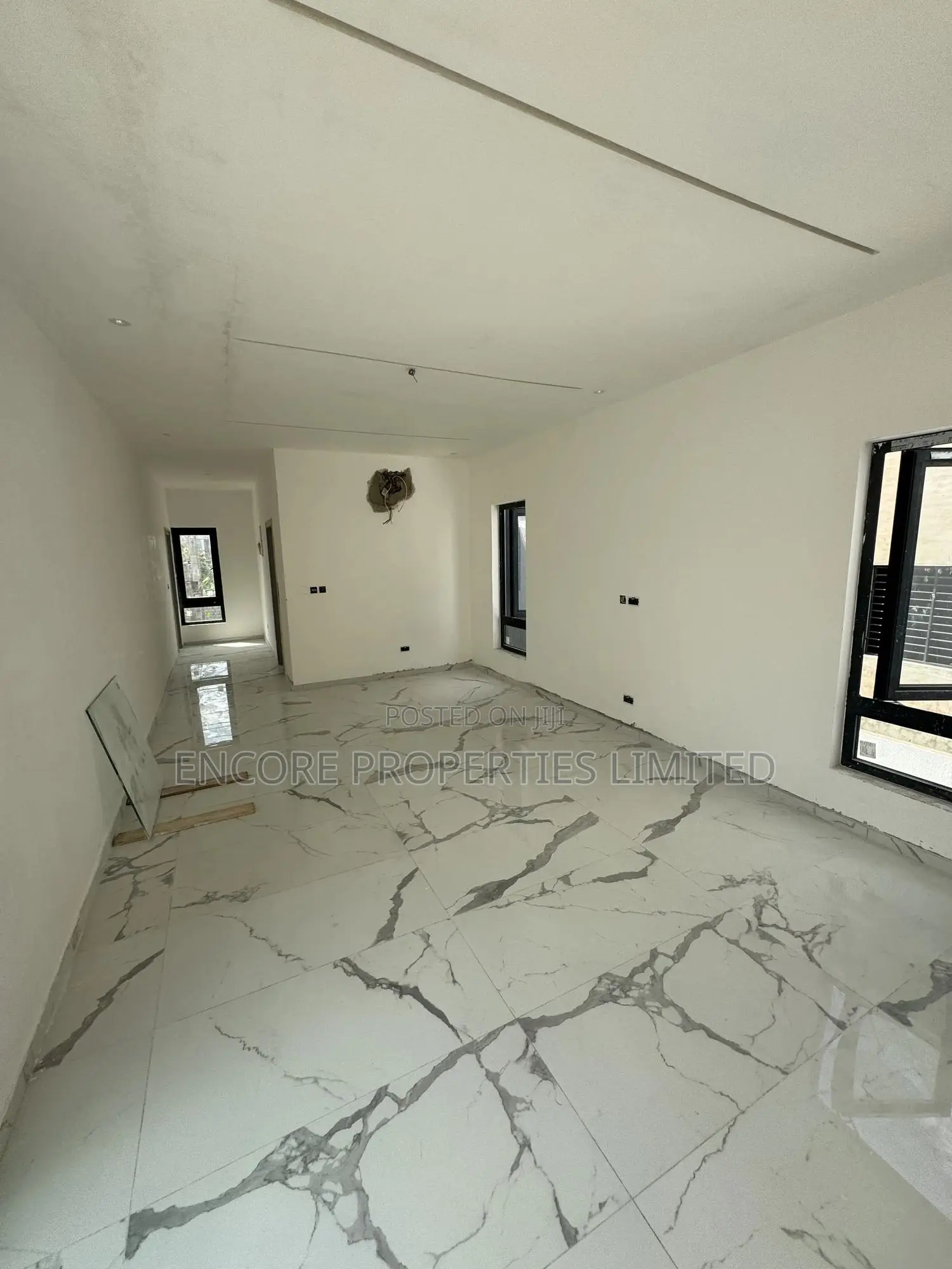 Furnished 5bdrm House in Encore Properties, Lake Side Estate for sale