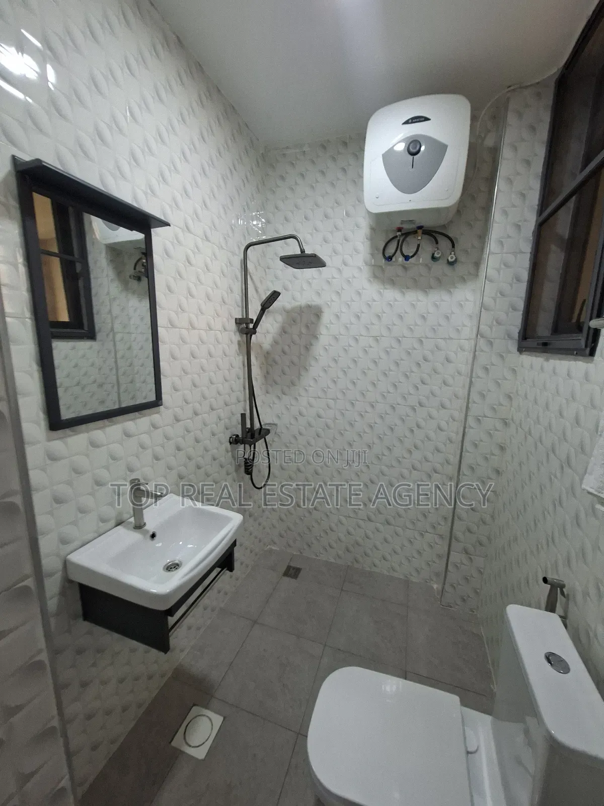 Furnished 2bdrm Apartment in ,, Oyarifa Kb for rent