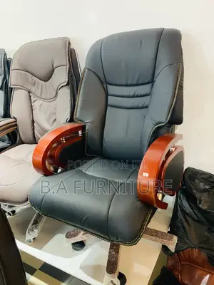 Office Chair - Executive With Wooden Handles