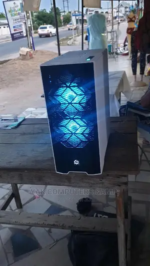 New Desktop Computer MSI Nightblade B85 16GB Intel Core i7 HDD 1T