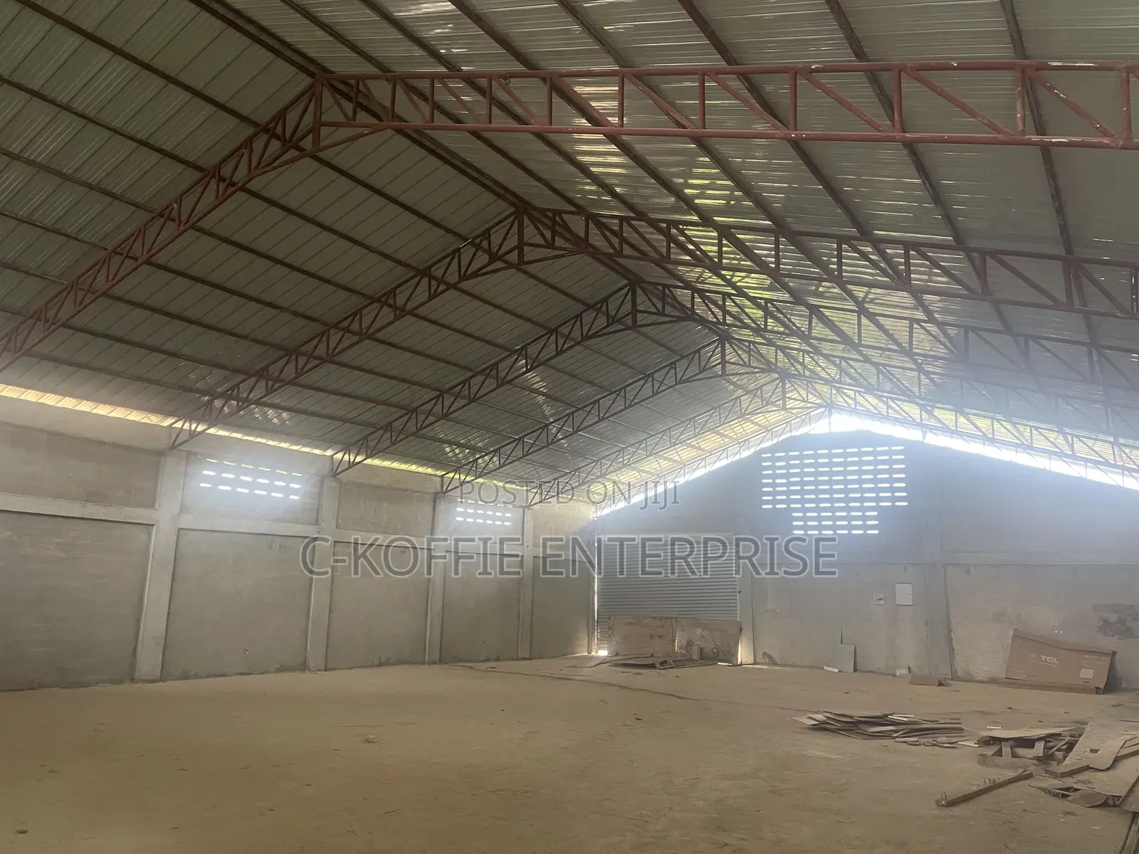 800 SQM Warehouse at Amasaman Kpobiman