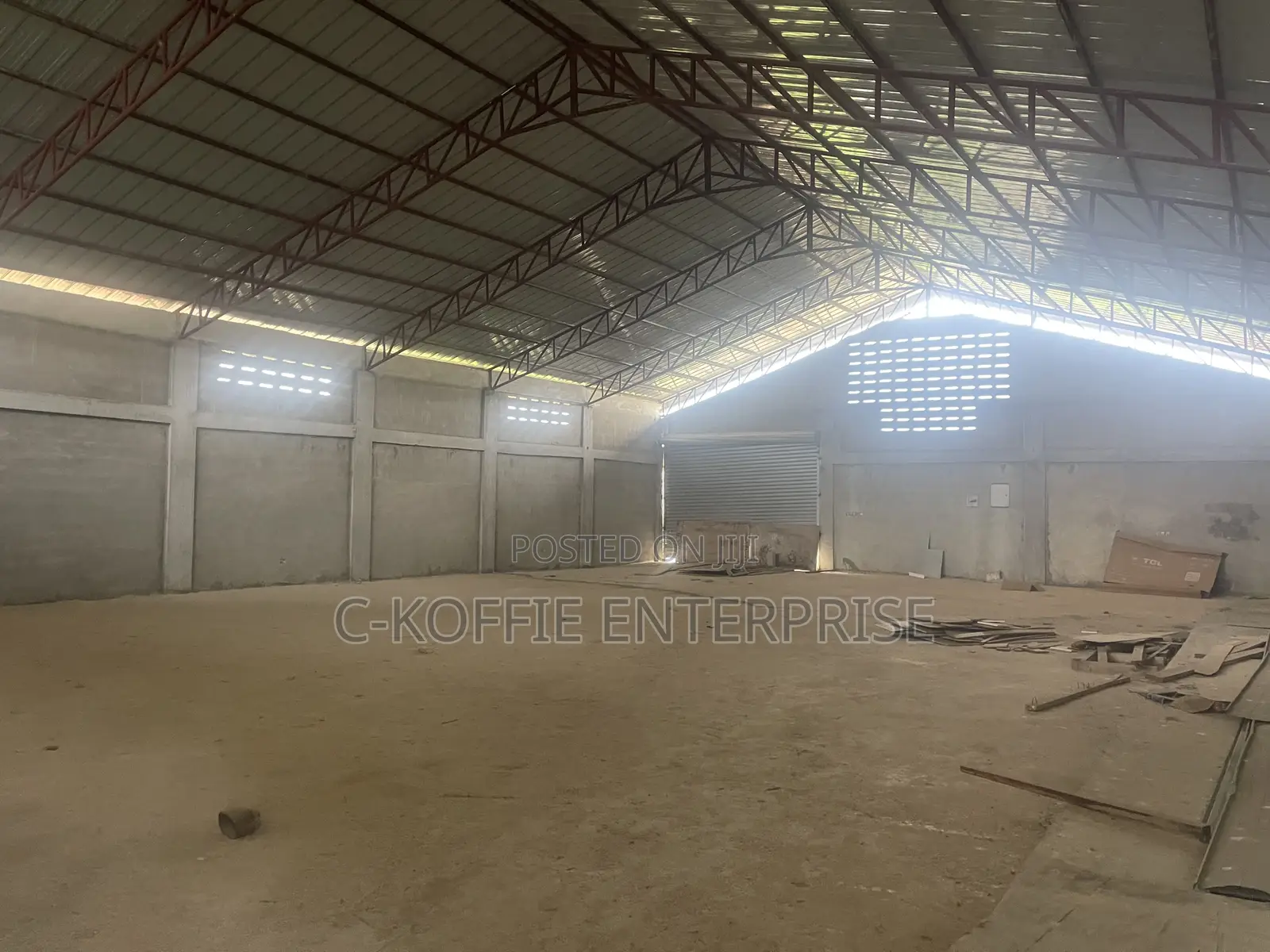 800 SQM Warehouse at Amasaman Kpobiman