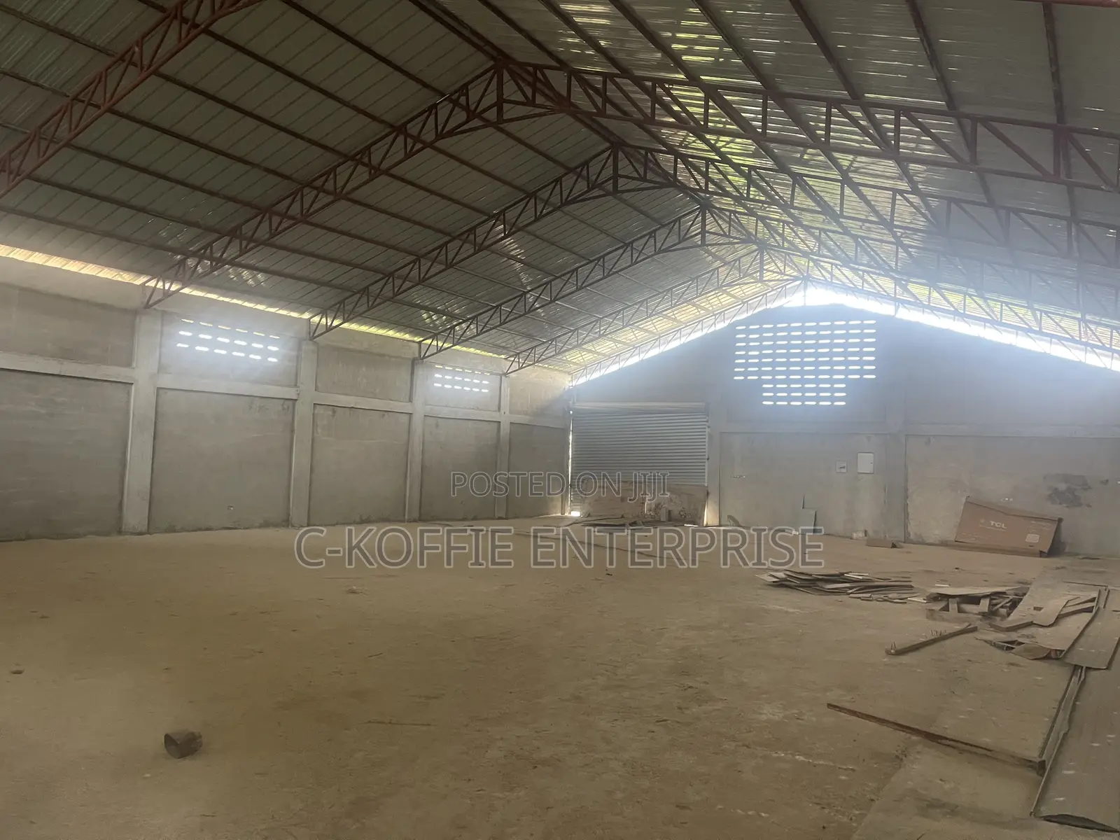 800 SQM Warehouse at Amasaman Kpobiman