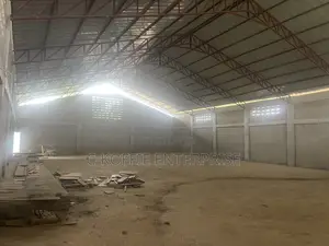 800 SQM Warehouse at Amasaman Kpobiman