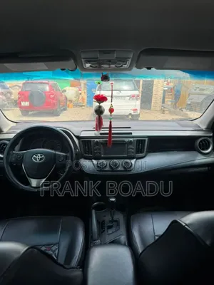 Toyota RAV4 2015 Green