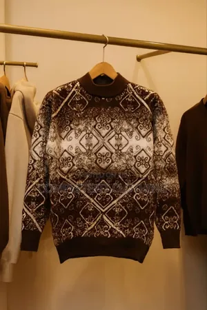 Heavy Sweater Available in Free Size