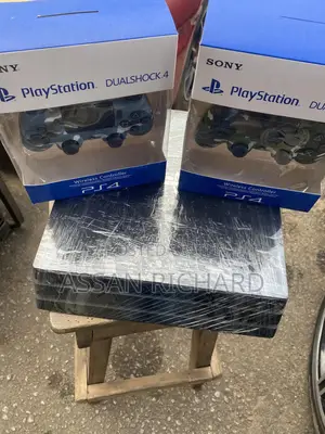 Playstation 4 Pro Loaded With Games Available on the Low Price