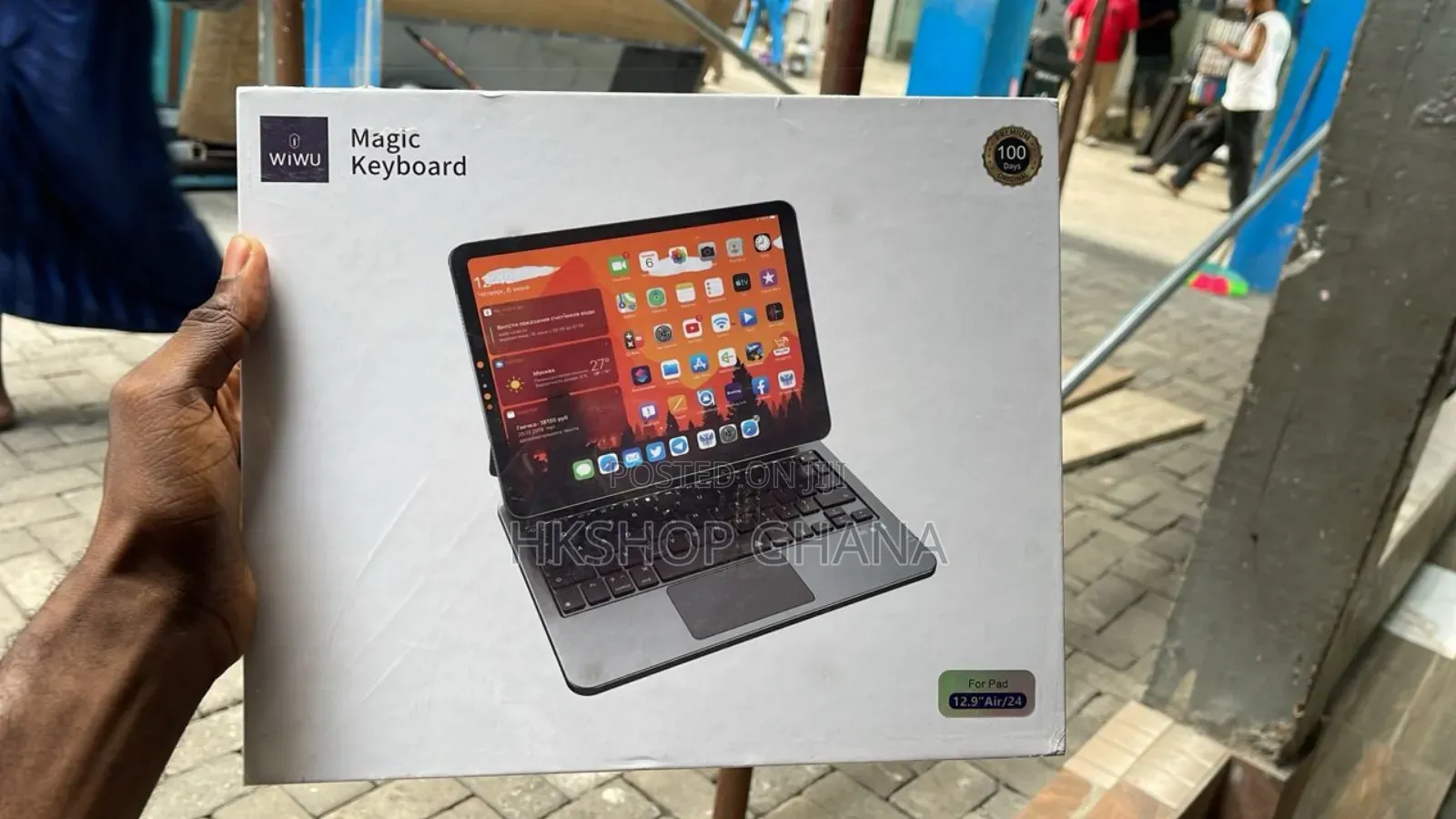 iPad Air 13 and 12.9 Pro Magic Keyboard