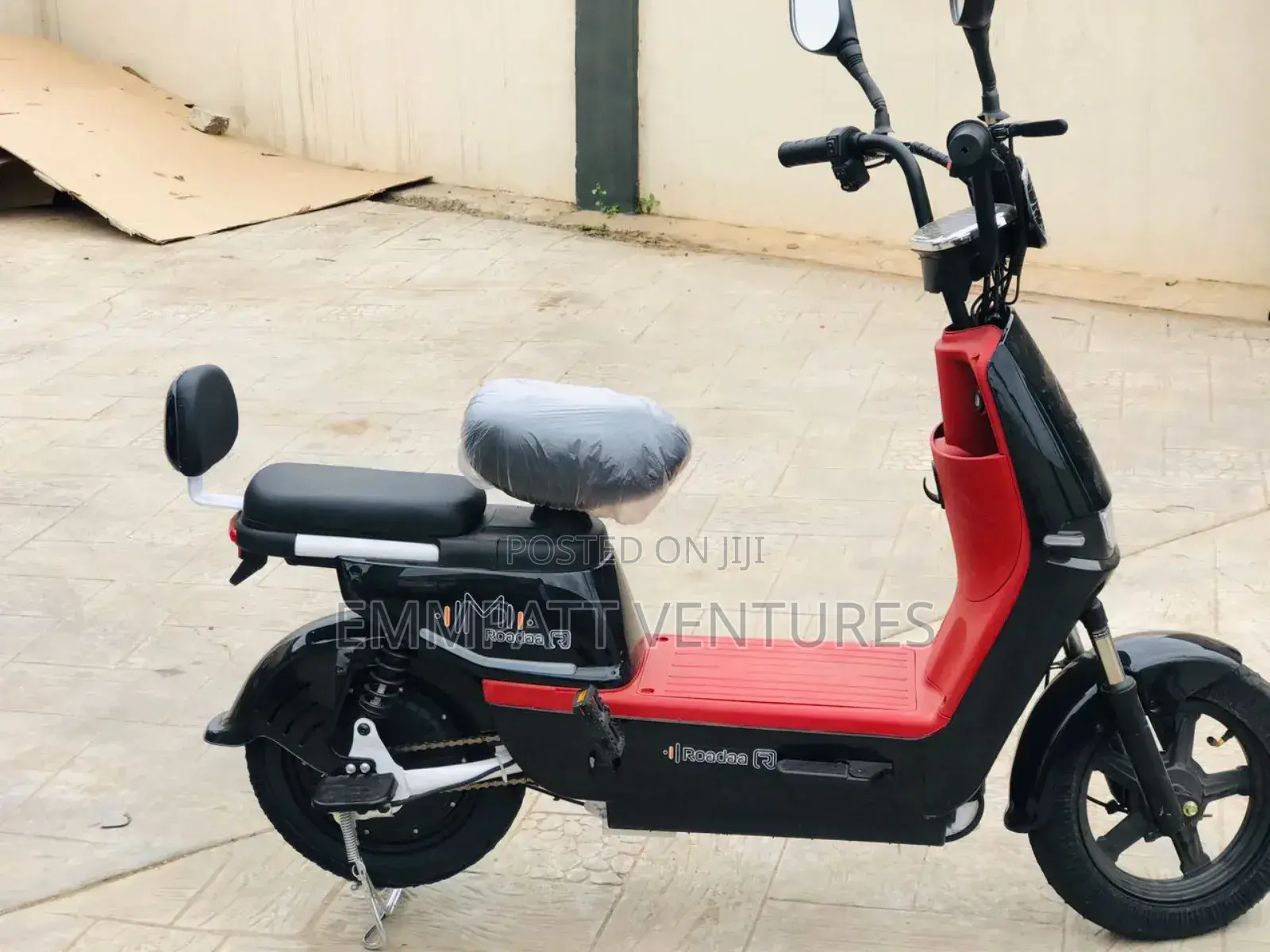 New Moto Guzzi 2025 Black