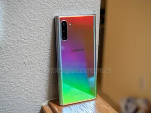 New Samsung Galaxy Note 10 5G 256 GB Gold