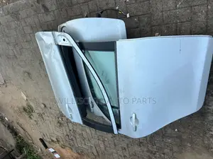 Yaris 08 Doors Set