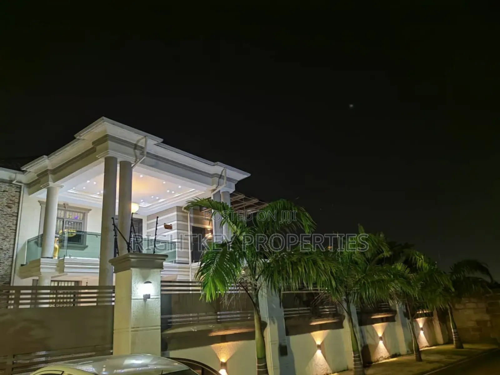 5bdrm Mansion in Near Diamond Hills, Kumasi Metropolitan for sale