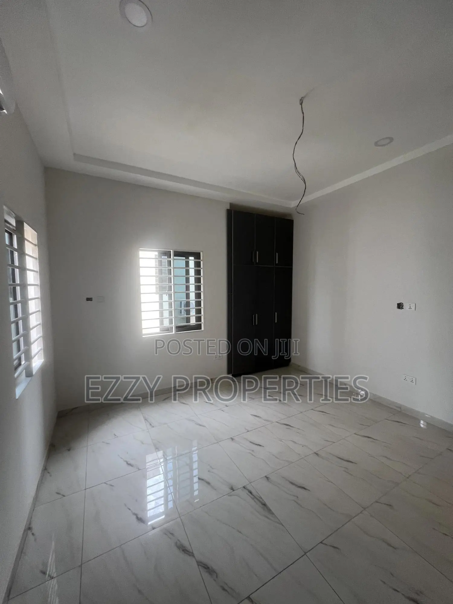 4bdrm Duplex in East Legon Hills - for sale