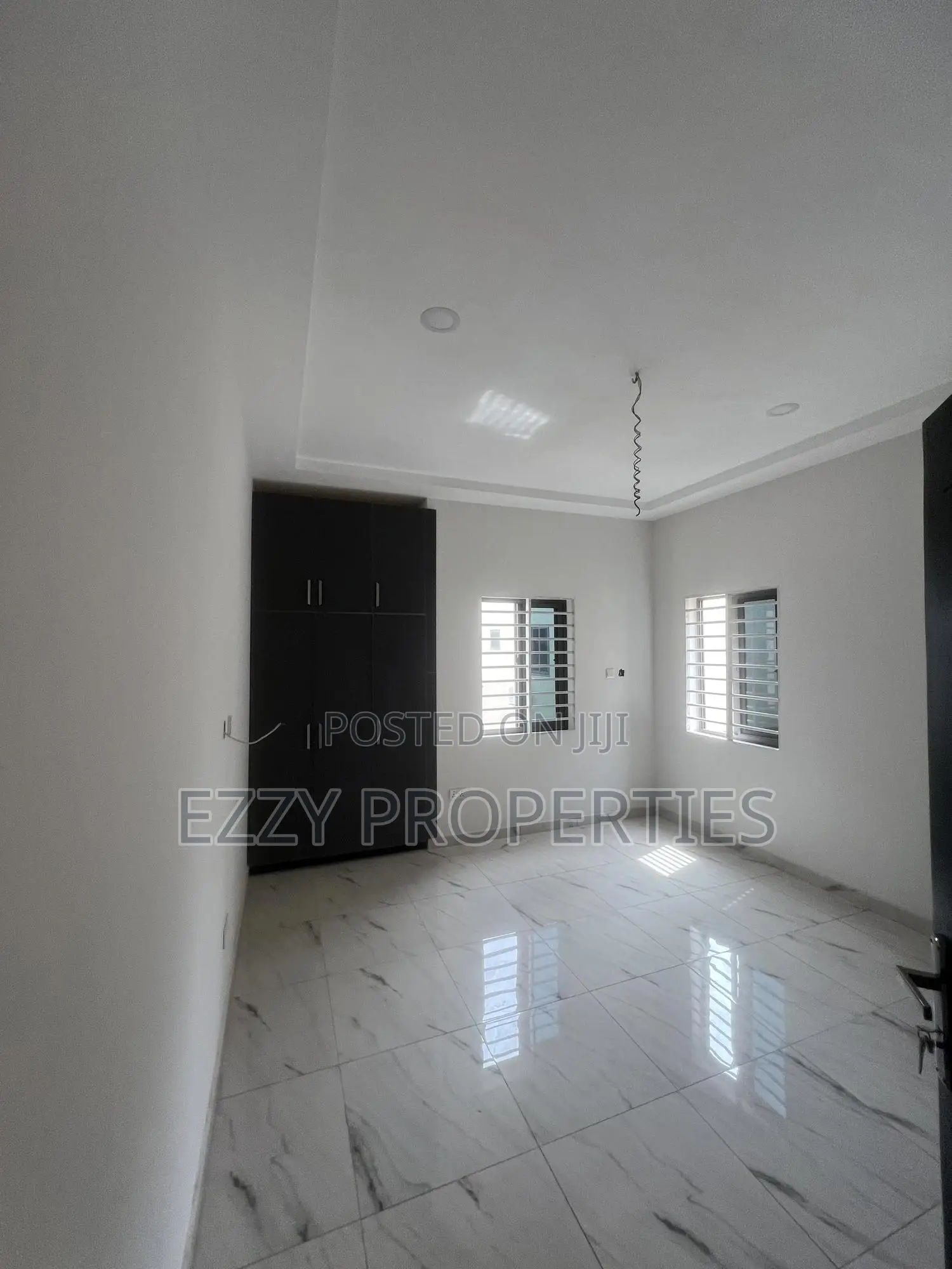 4bdrm Duplex in East Legon Hills - for sale