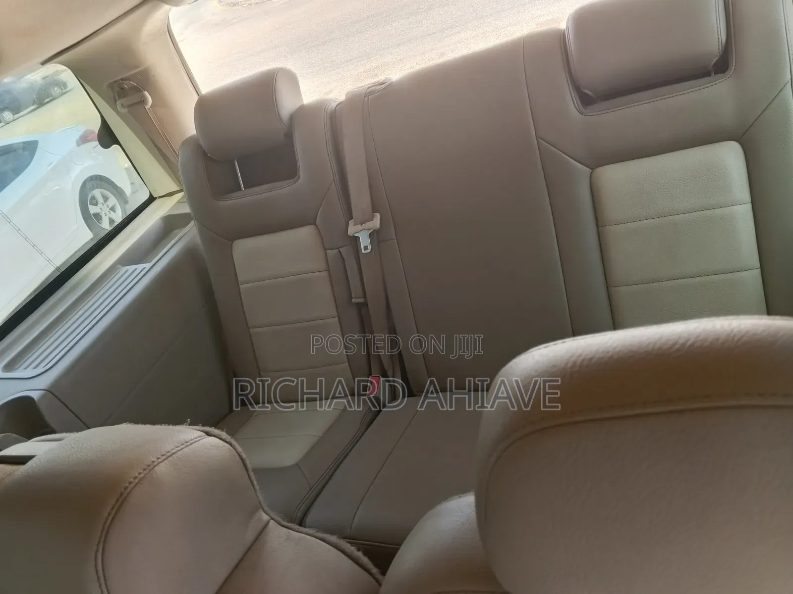 Ford Expedition XL 2012 Black